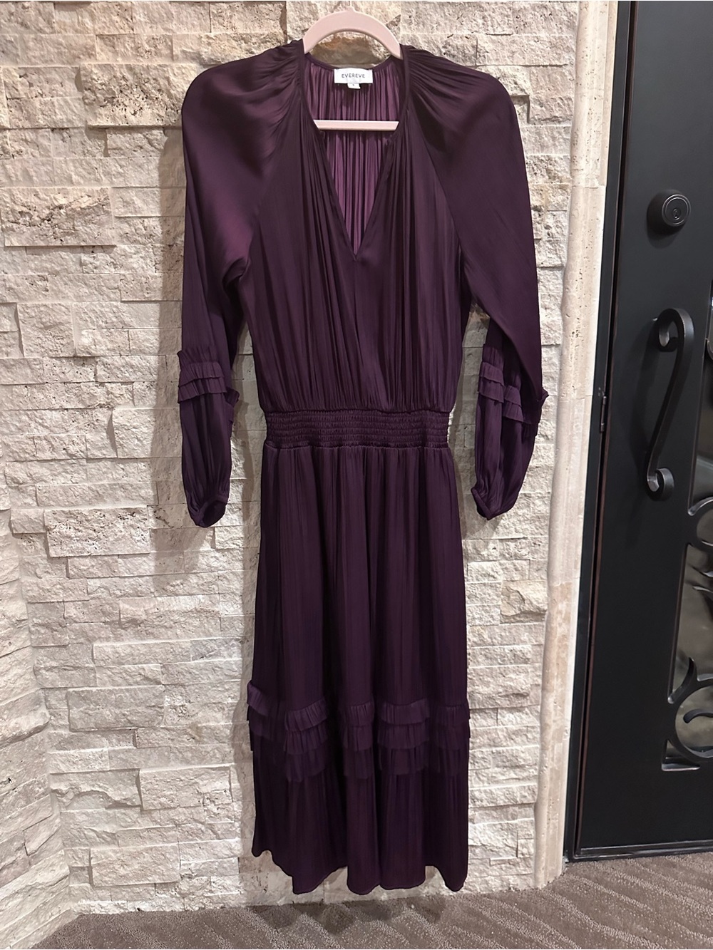 Evereve Deep Plum Long Sleeve Midi Dress - Picture 3 of 13